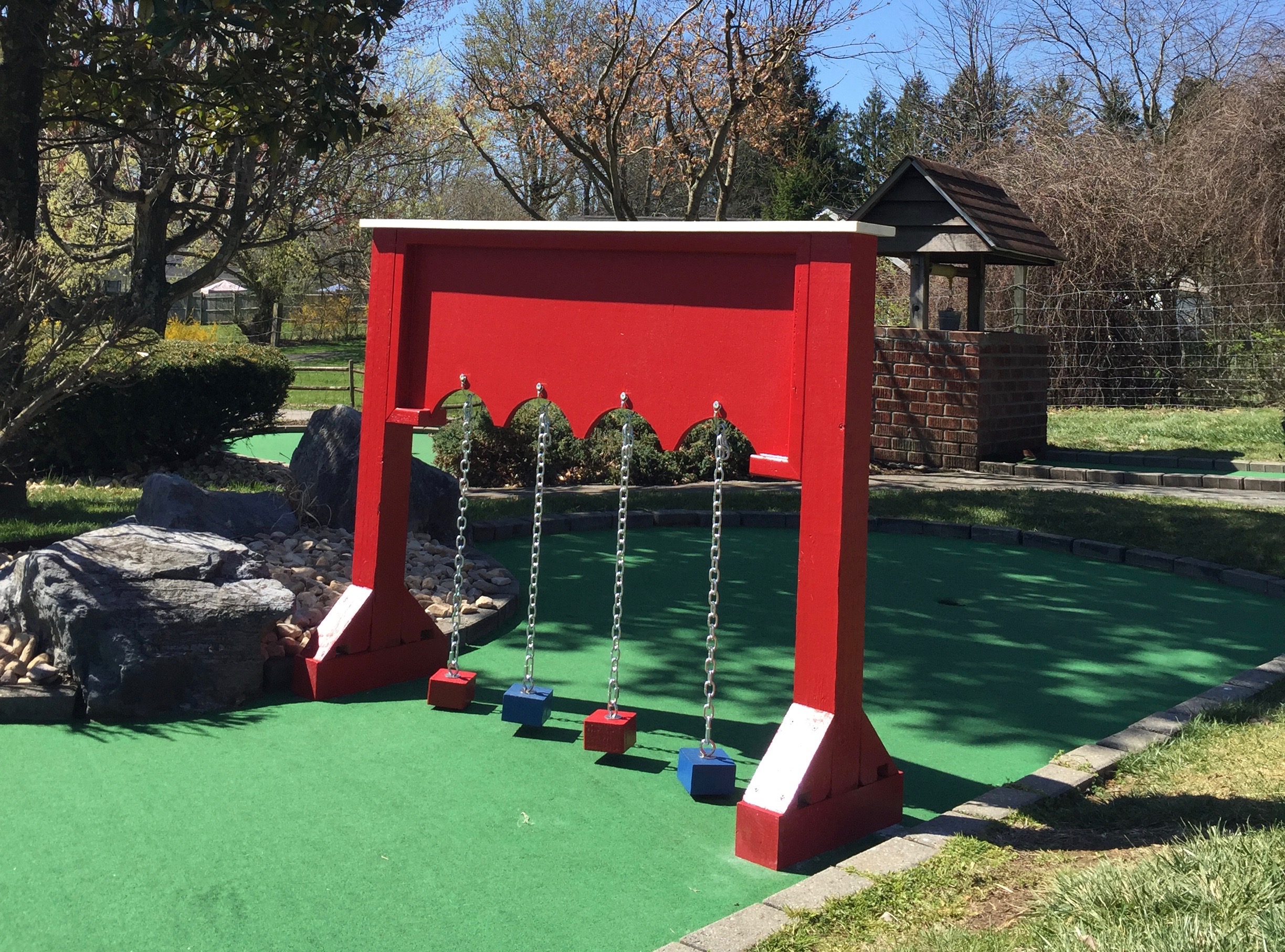 Cox's Hole Landscaped Miniature Golf